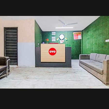 ניו דלהי Hotel O Discovery Inn מראה חיצוני תמונה