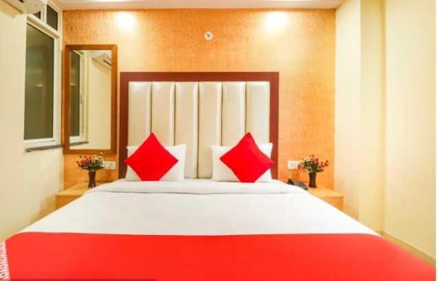 ניו דלהי Hotel O Discovery Inn מראה חיצוני תמונה